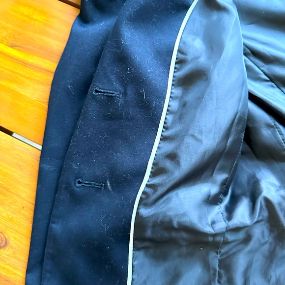 Calvin Klein navy blazer - Picture 6 of 7